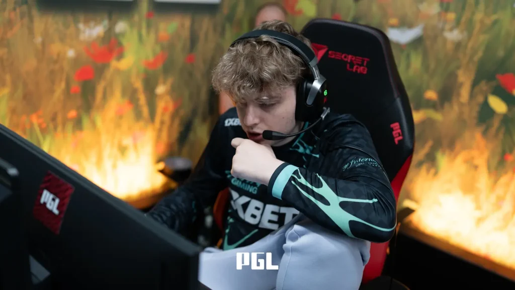 Aurora сыграет с PARIVISION в полуфинале верхней сетки на PGL Wallachia 8