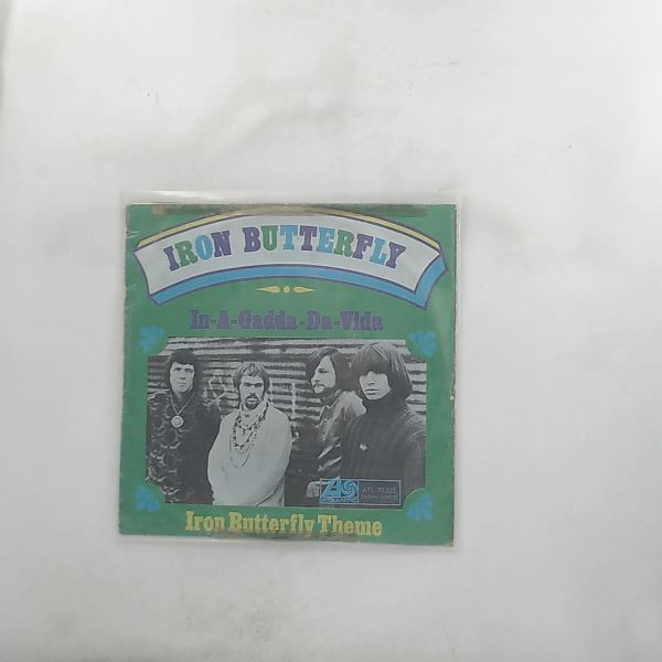 Iron Butterfly — In-A-Gadda-Da-Vida / Iron Butterfly Theme