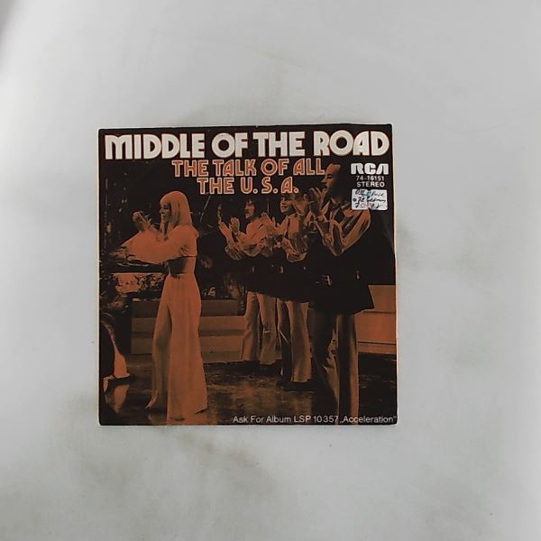Middle Of The Road — Samson & Delilah / The Talk Of All The U.S.A.