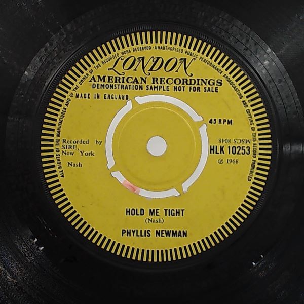 Newman Phyllis — World Of Music / Hold Me Tight