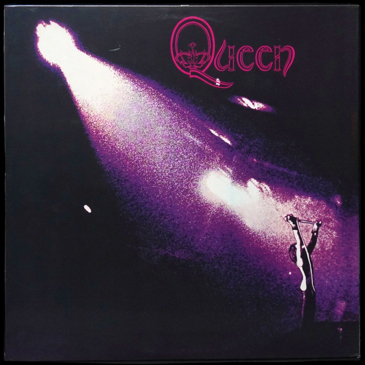 Queen — Queen
