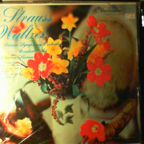 Vienna Philharmonic Orchestra (cond. Krauss C.) — Strauss - Waltzes (Blue Danube, Emperor Waltz, Wine, Women And Song, Wiener Brut, Roses From The South, You And You, At Home)