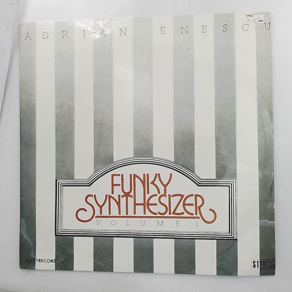 Enescu Adrian — Funky Synthesizer Volume 1