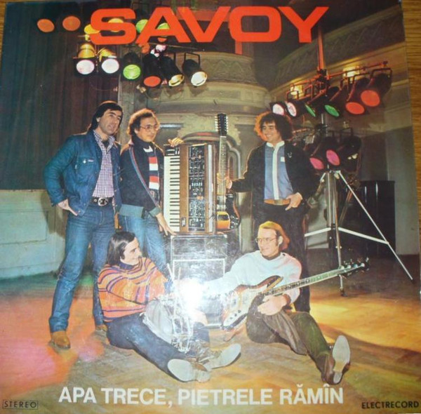 Savoy — Apa trece, pietrele ramin