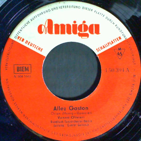 Rundfunk-Tanzorchester Berlin (Gunter Gollasch) — Allez gaston/Heut` brauch ich musik