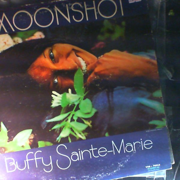 Sainte-Marie Buffy — Moonshot