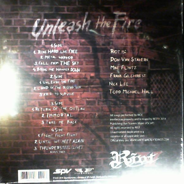 Riot V — Unleash The Fire