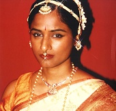 Priya Ragu — Damnshetamil