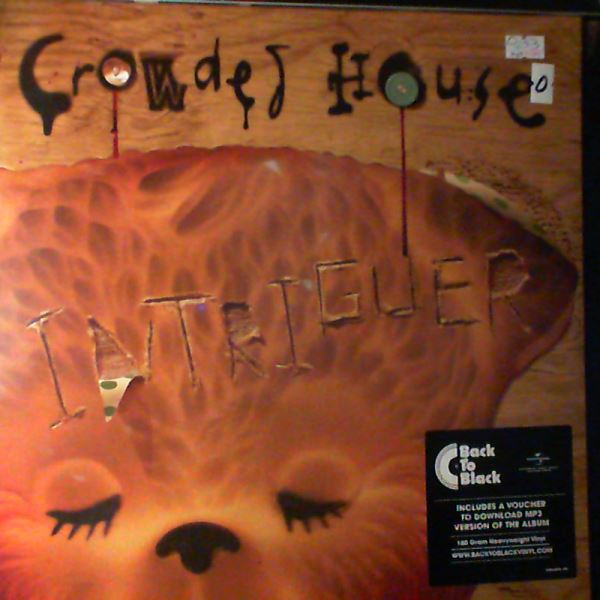 Crowded House — Intriguer