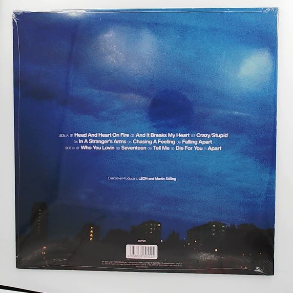 LEON (Lindgren Lotta) — Apart