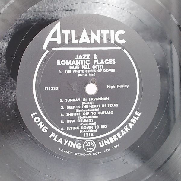 Pell Dave Octet — Jazz & Romantic Places