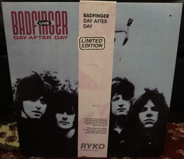 Badfinger — Day After Day