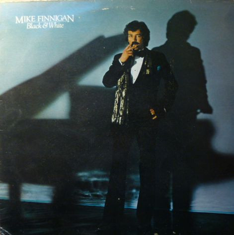 Finnigan Mike — Black & White