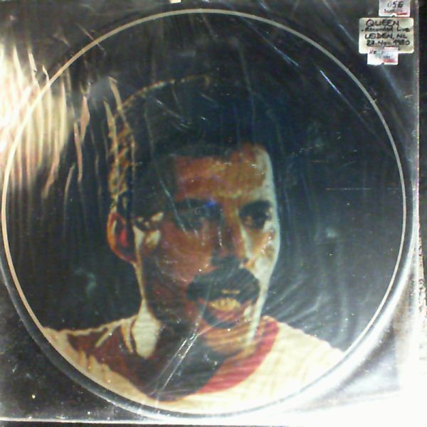 Queen — Recorded Live