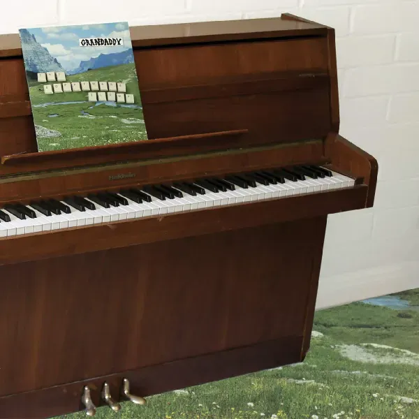 Grandaddy — The Sophtware Slump ..... on a wooden piano