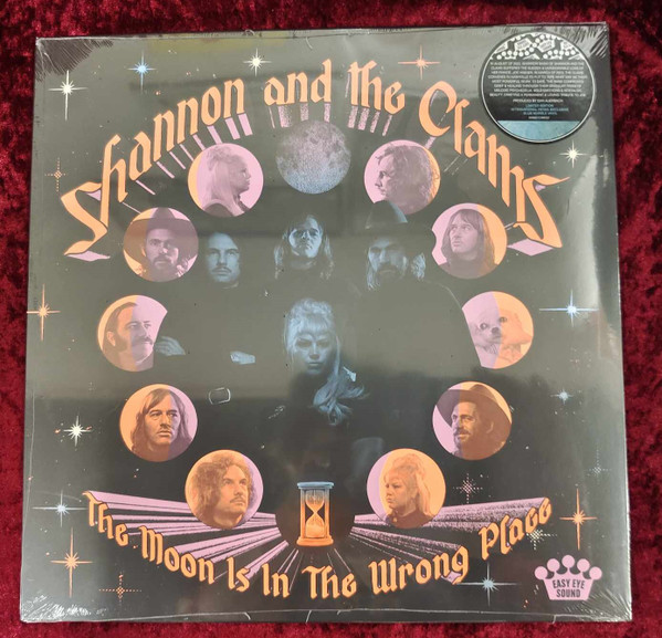 Shannon & The Clams — The Moon Is In The Wrong Place