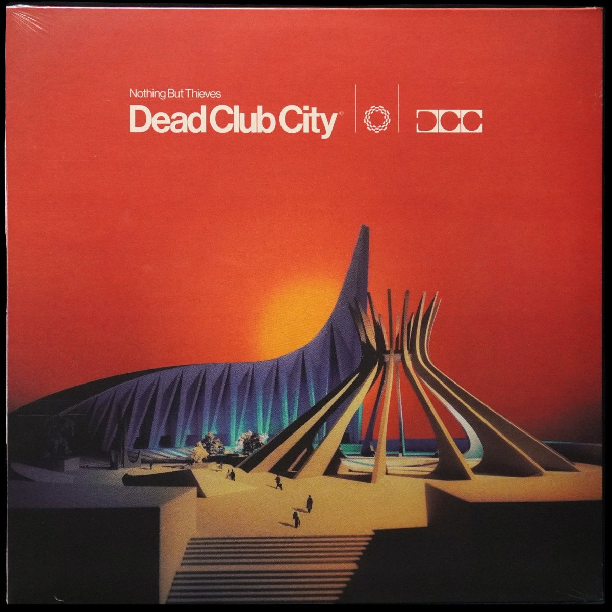 Nothing But Thieves — Dead Club City