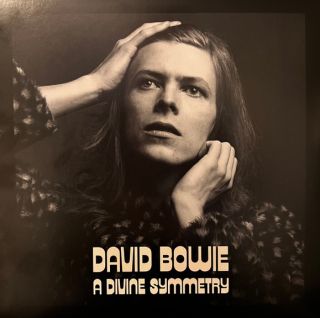 David Bowie — A Divine Symmetry (An Alternative Journey Through Hunky Dory)