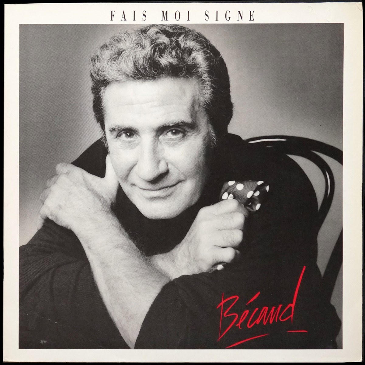 Gilbert Becaud — Fais Moi Signe