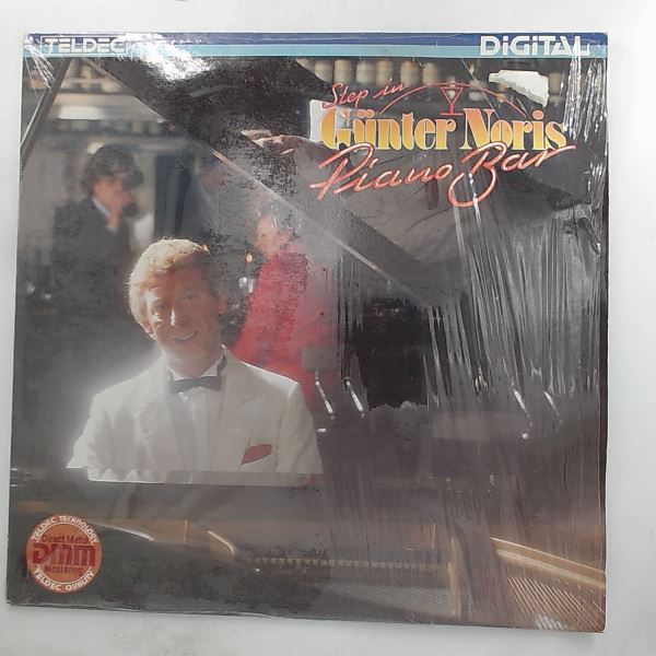 Noris Gunter — Step In Gunter Noris Piano Bar