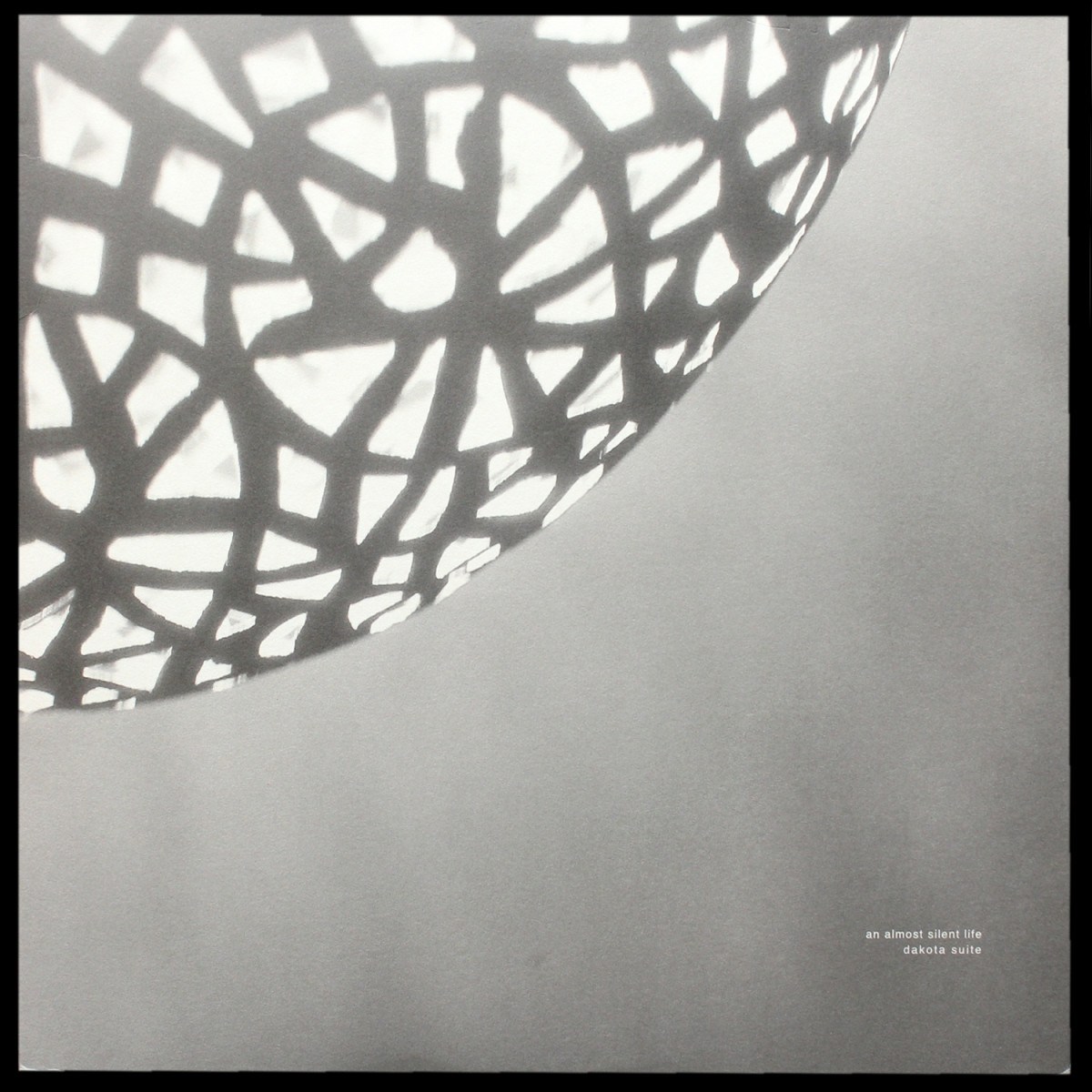 Dakota Suite — An Almost Silent Life (+ CD)
