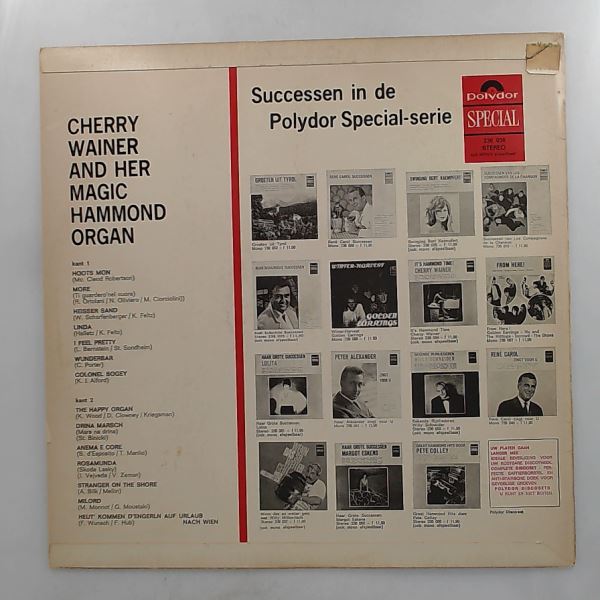 Wainer Charry — Wainer Charry And Her Magic Hammond Organ