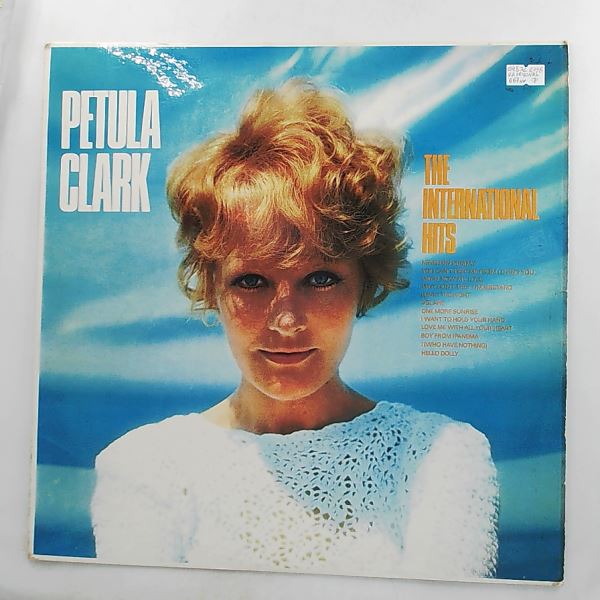 Clark Petula — Sings The International Hits
