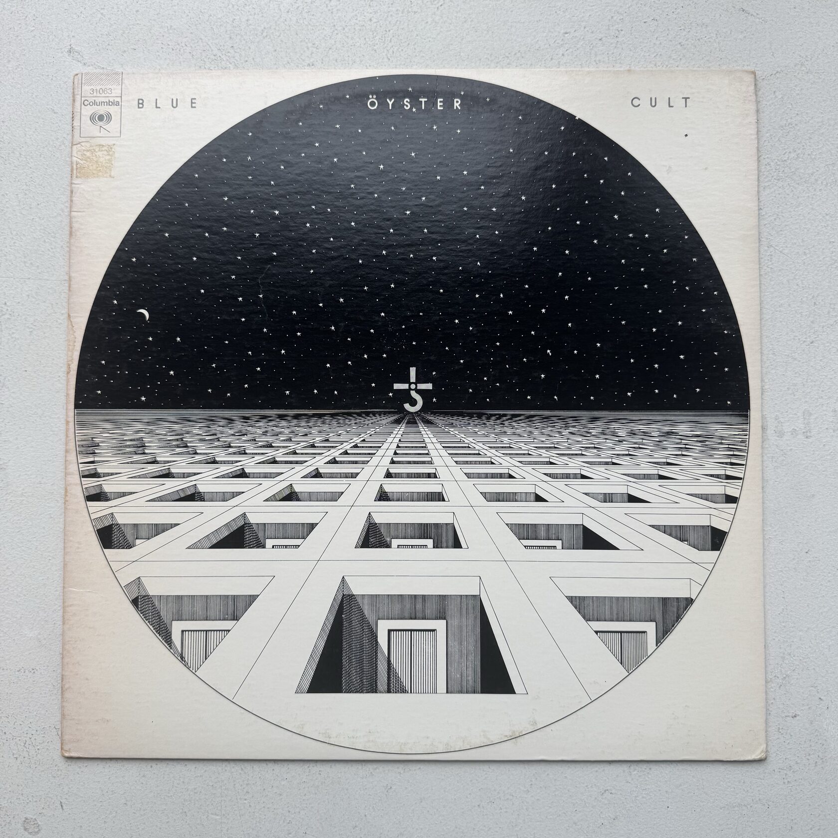 Blue Oyster Cult — Blue Oyster Cult (US)