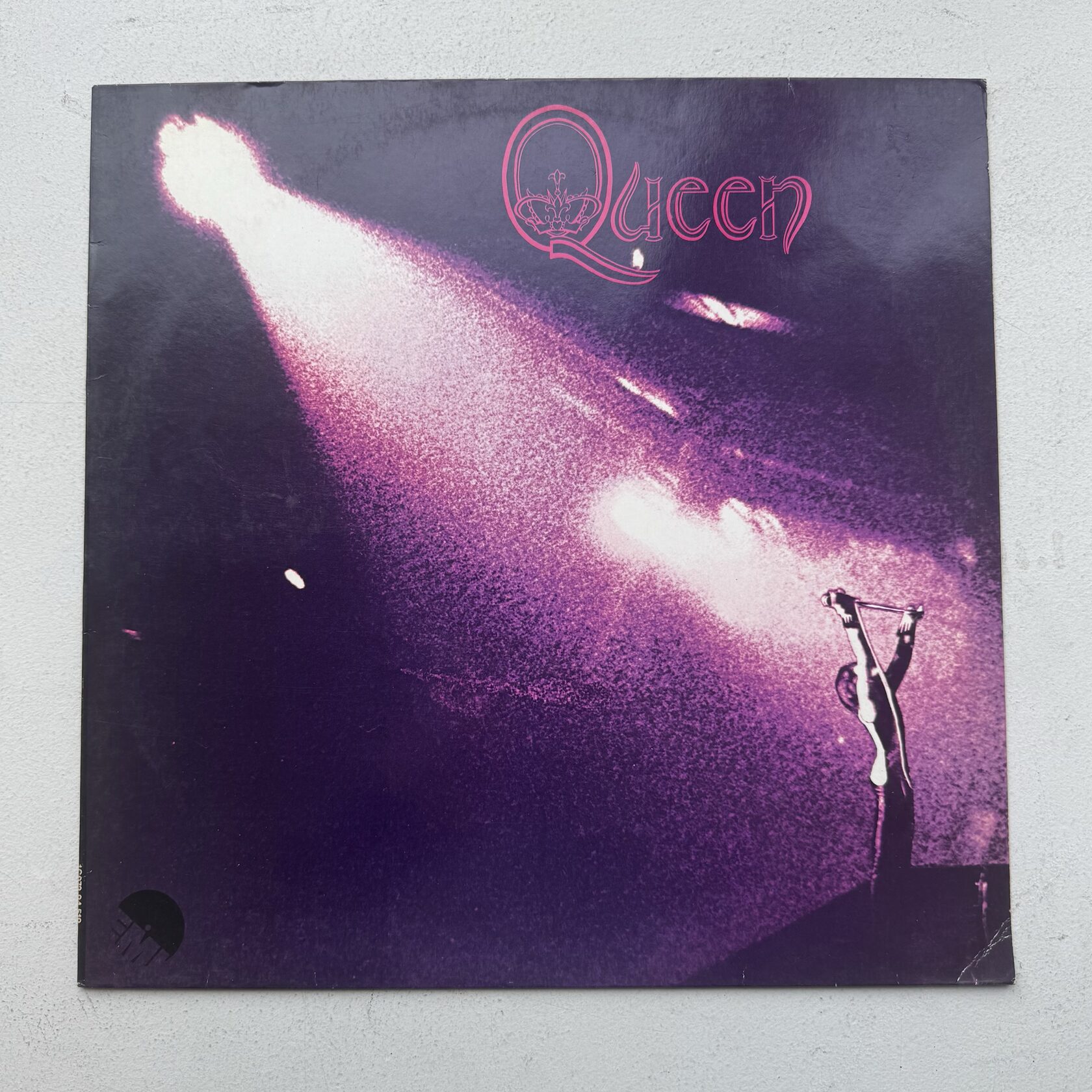 Queen — Queen (UK)