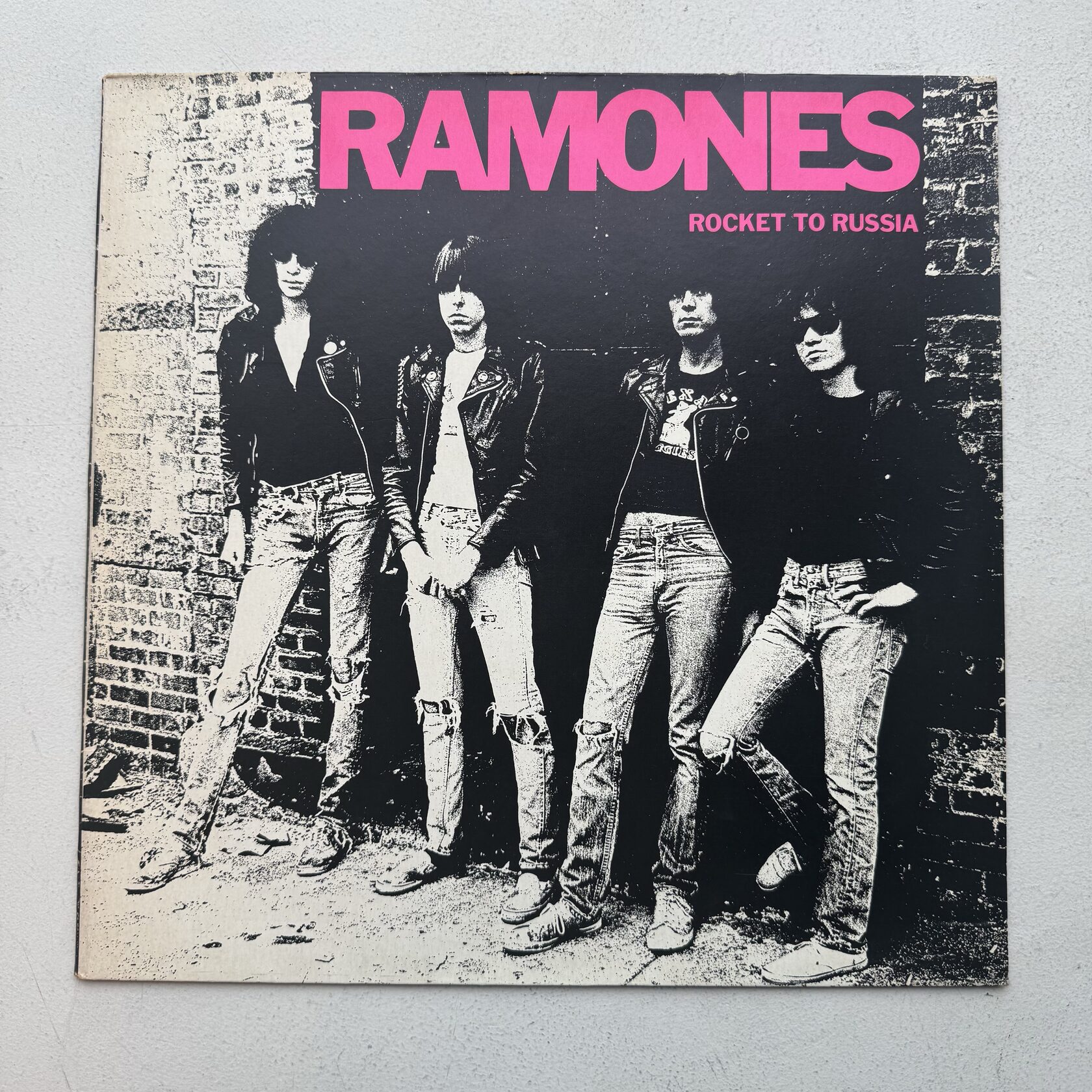 Ramones — Rocket to Russia (EU, 1977)
