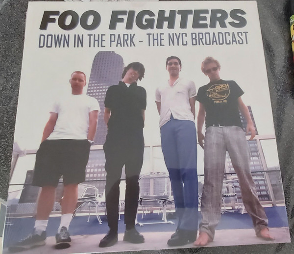 Foo Fighters — Down In The Park - The Nyc Broadcast