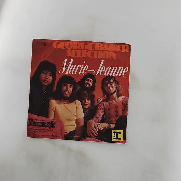 George Baker Selection — Marie-Jeanne
