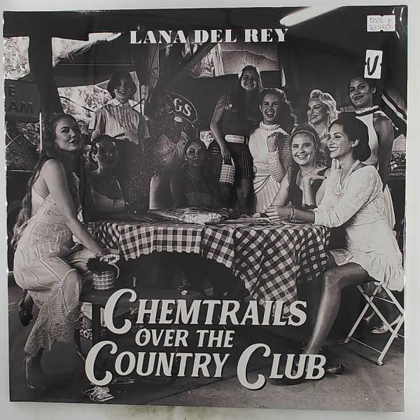 Lana Del Rey — Chemtrails Over The Country Club