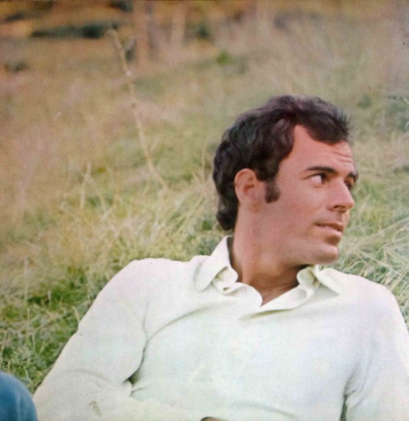Julio Iglesias — Julio Iglesias