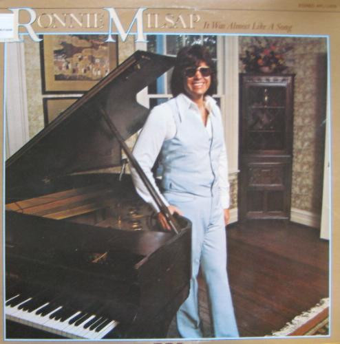 Milsap Ronnie — It Was Almost Like A Song