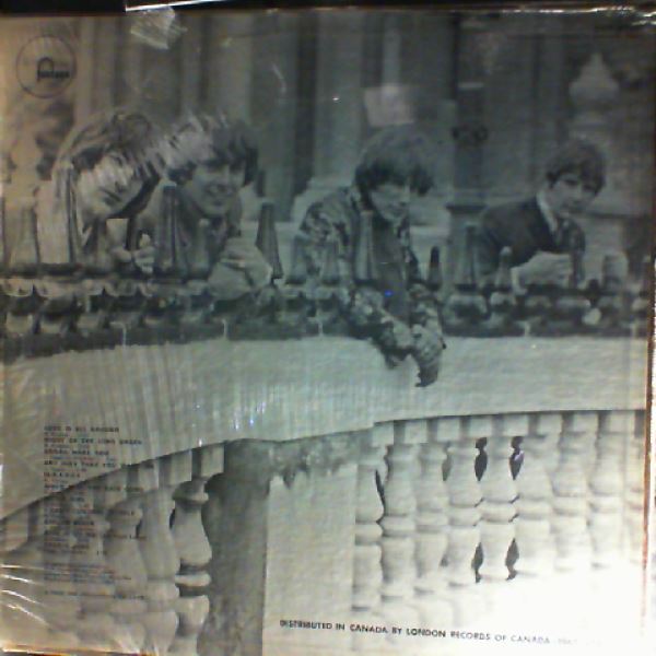 Troggs — Love Is All Around