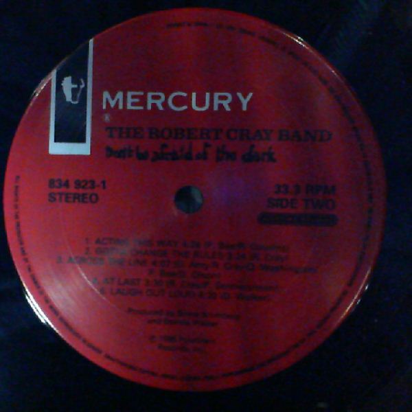 Cray Robert Band — Don't Be Afraid Of The Dark