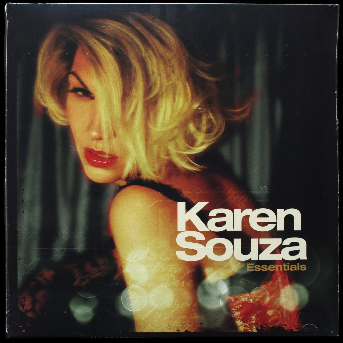 Karen Souza — Essentials