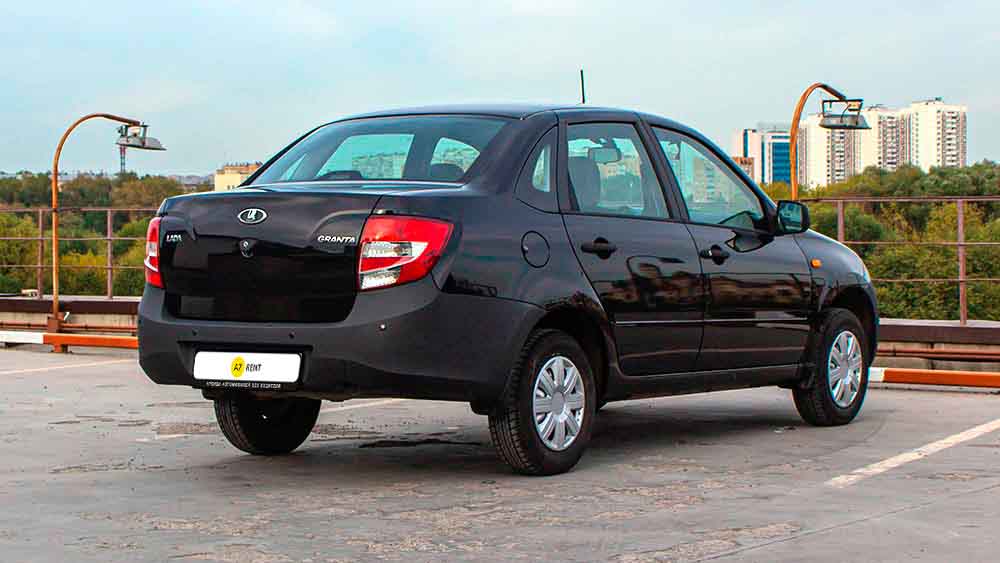 Фото LADA Granta