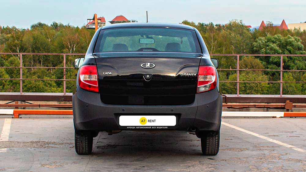 Фото LADA Granta