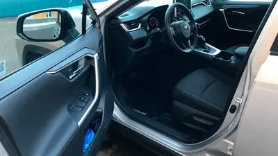 Фото Toyota RAV4