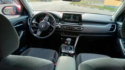 Фото KIA Seltos