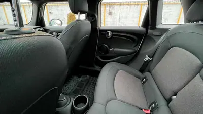 Фото MINI Cooper