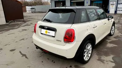 Фото MINI Cooper