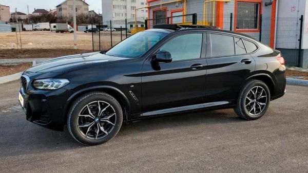 BMW X4 566