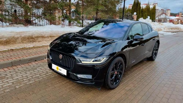 Jaguar I-Pace 483