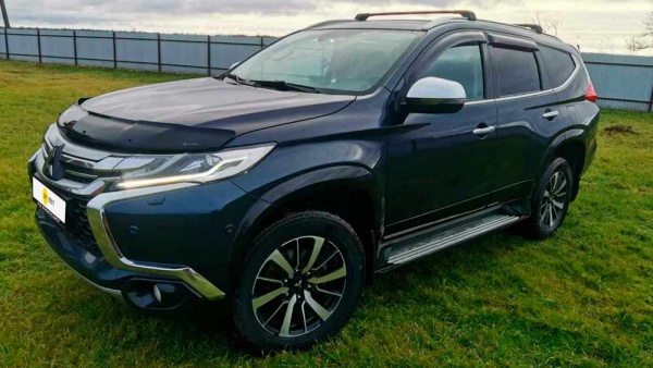 Mitsubishi Pajero Sport