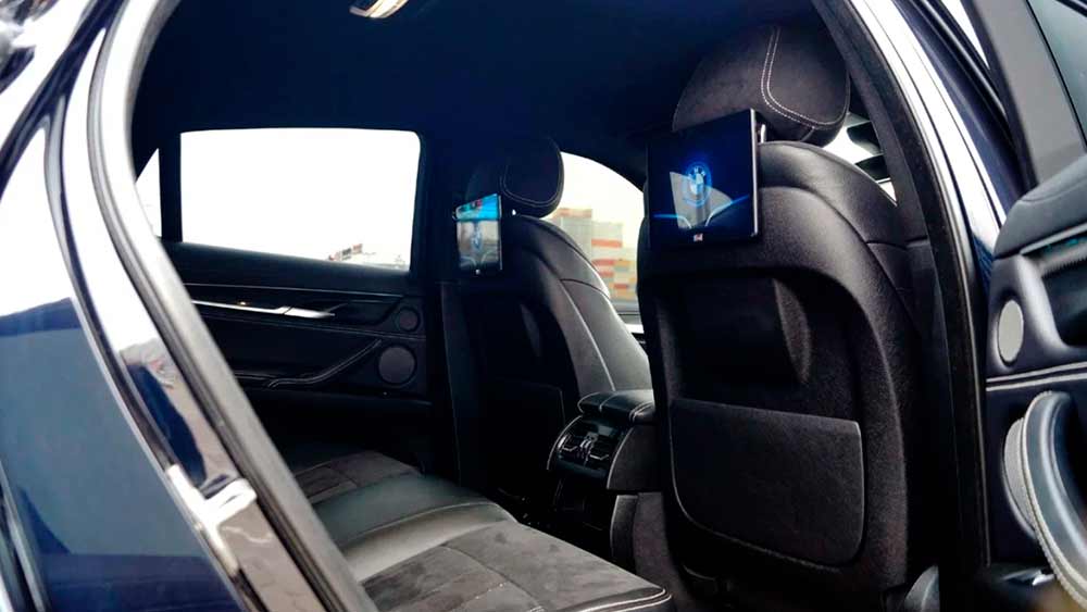 Фото BMW X6