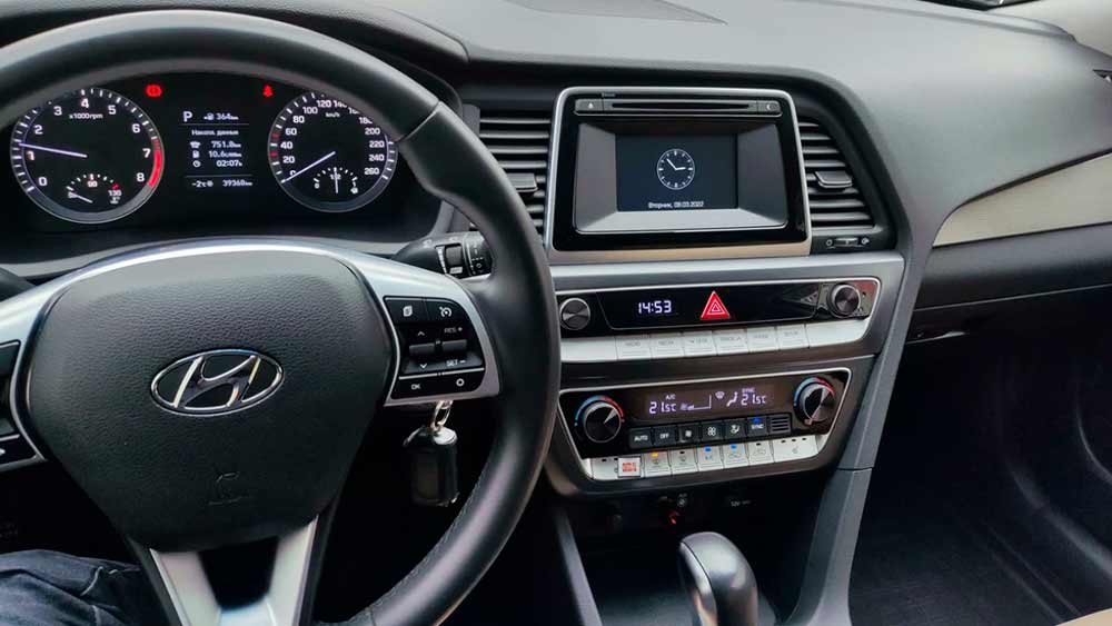 Hyundai Sonata 1209