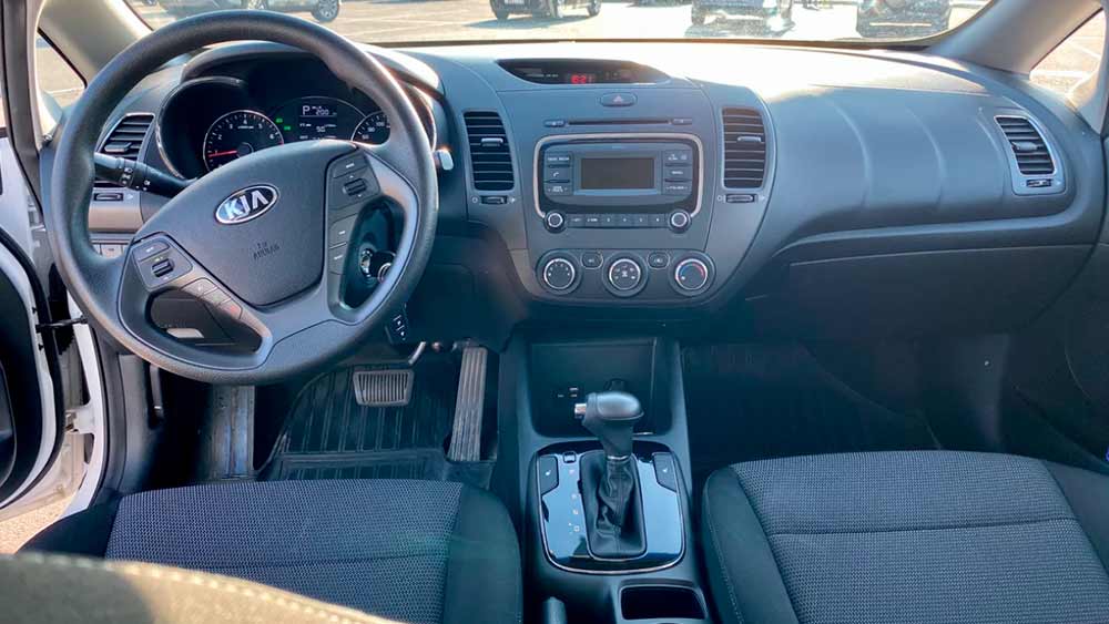 Фото KIA Cerato